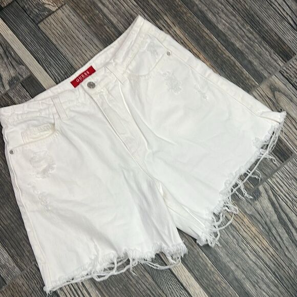 🔥 GUESS LOS ANGELES White Factory Cut-off Denim Jean Shorts Women Size 29 - EUC - Picture 6 of 11